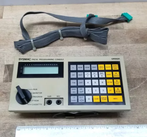 Omron Sysmac 3G2A3-PRO16 Programming Console PRO16 (READ)