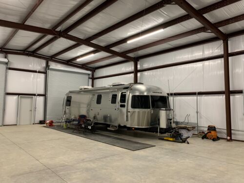 2018 Airstream Classic 30 Travel Trailer