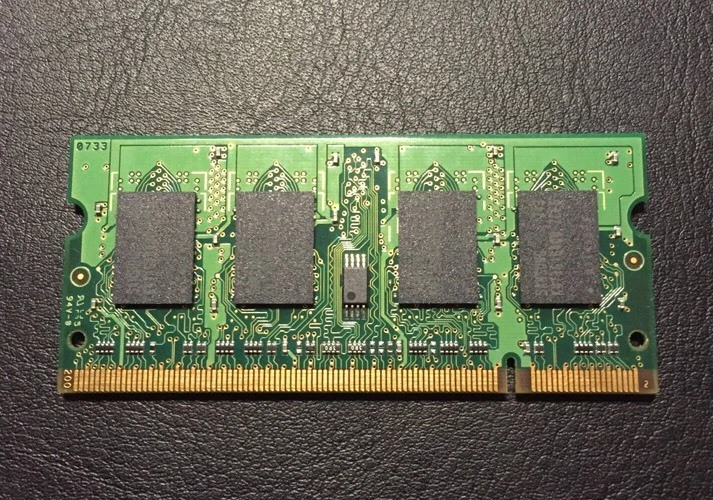 Kingston 1GB DDR2-667 PC2-5300 SO-DIMM 1.8V 200-pin - Image 2 of 2
