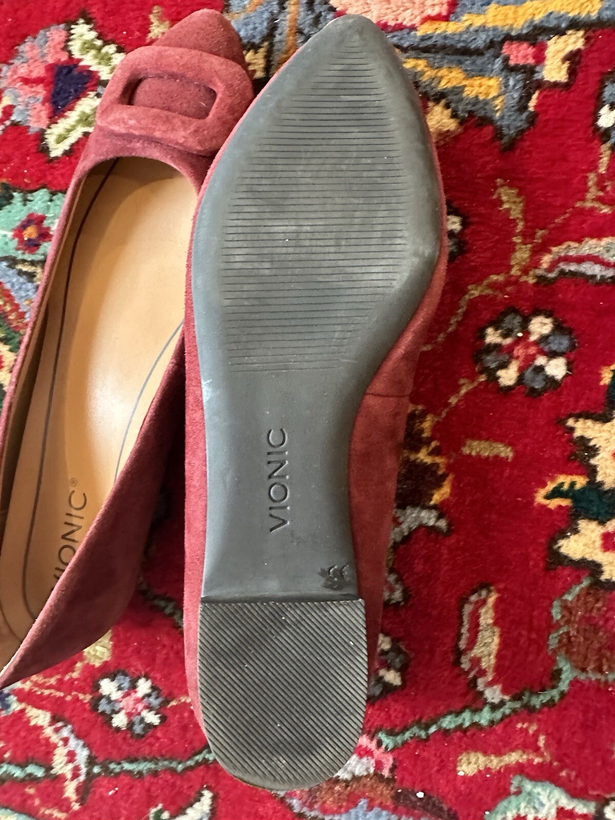 Suede Vionic Red Flats Size 9 EUC - image 2