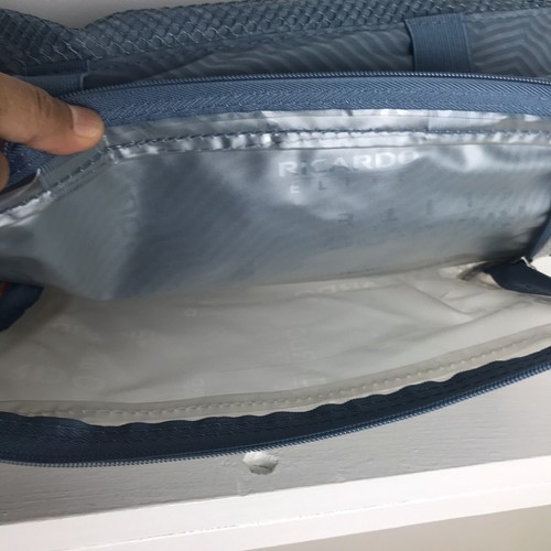 Ricardo Elite Blue Stripes Large Toiletry Bag. Two Compartments Both Zip. - Picture 6 of 8