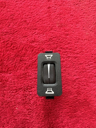 BMW E30 111966 Schalter 3er 13759829 Lautsprecher Regler