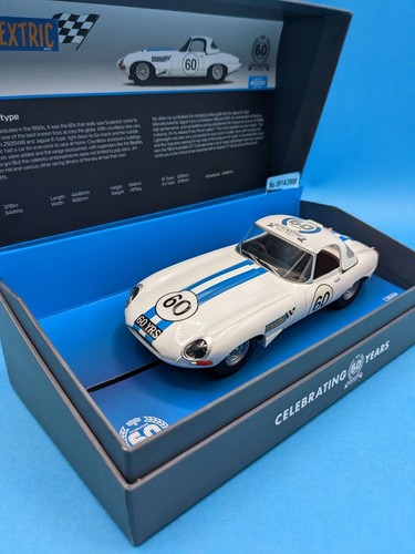 Scalextric C3826A Jaguar E-Type Celebrating 60 Years Limited Edition - Bild 4 von 6