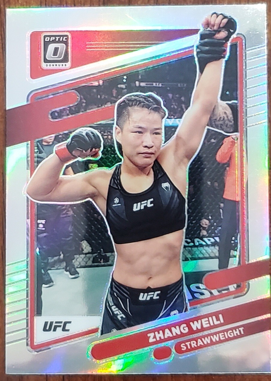 2022 DONRUSS OPTIC UFC MMA ZHANG WEILI HOLO PRIZM PARALLEL CARD #100 NM/MT