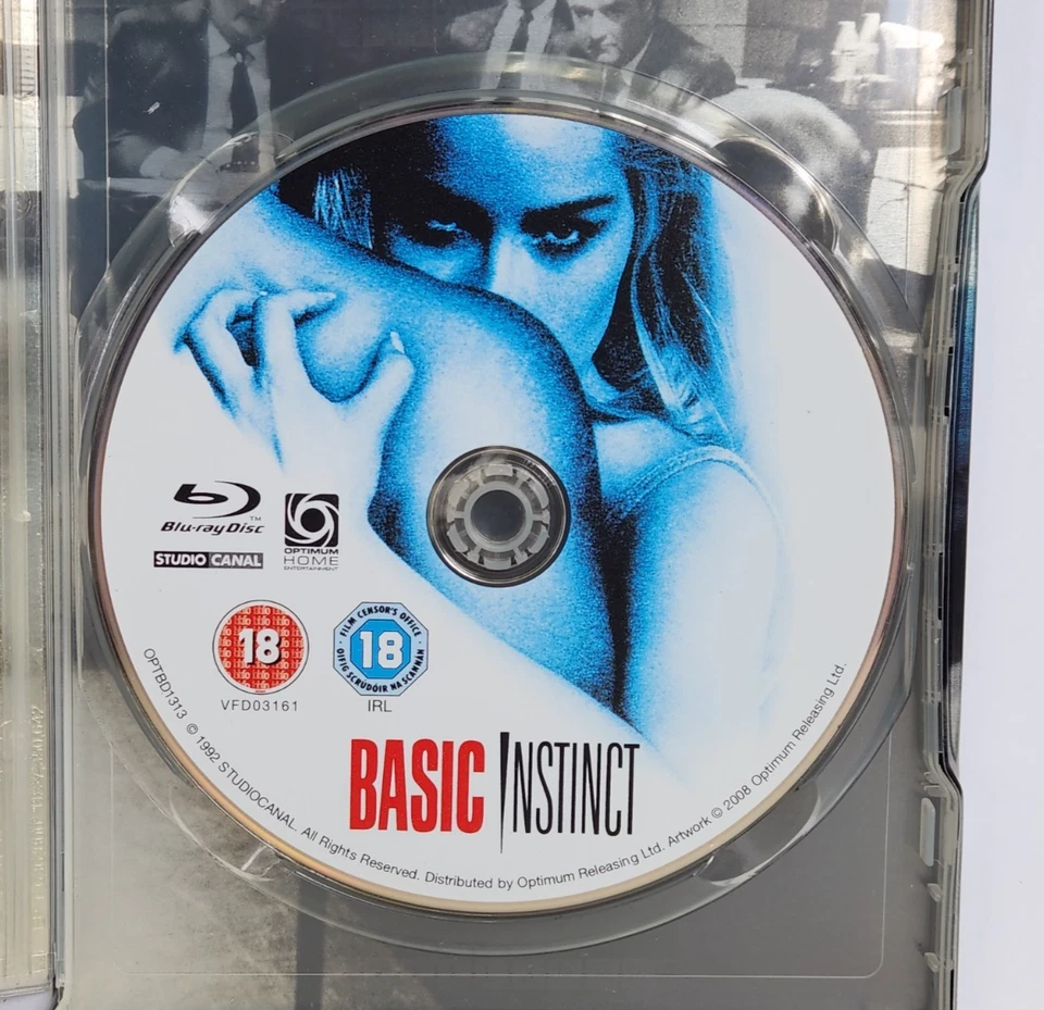Basic Instinct 1992 Blu-ray UK Import Region A/B Zavvi Exclusive 2015 SteelBook - Image 3 of 4
