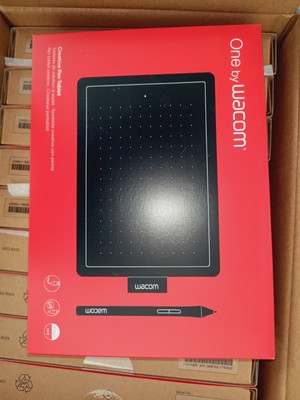 Wacom One Small 2017 Grafiktablett - Schwarz (CTL-472-S)