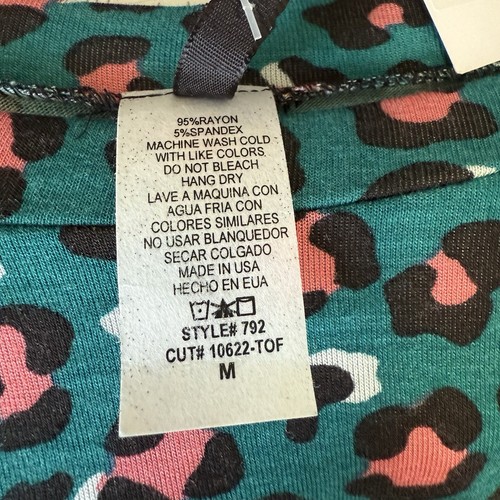 MOA Womens Medium Short Sleeve Shirt w/Navy, Salmon and Coordinated Animal Print - Picture 3 of 13