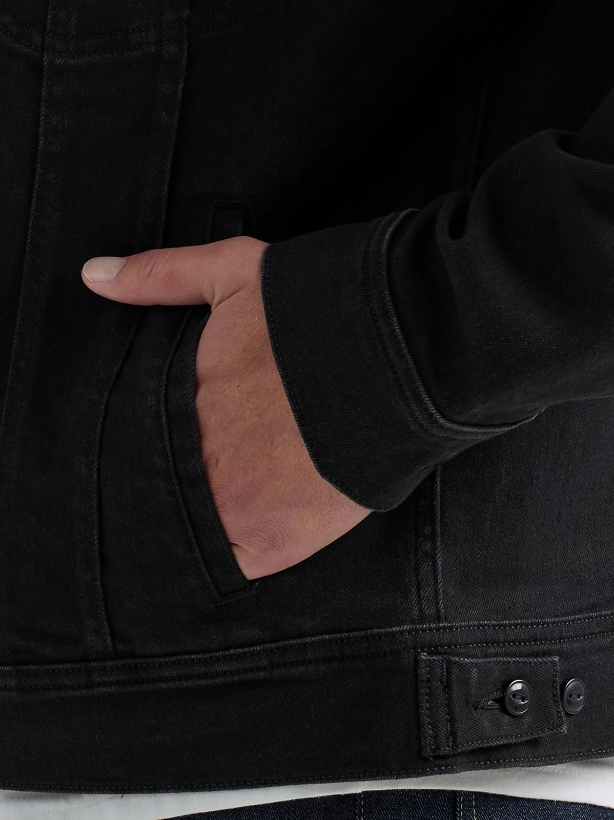 NWT Lee Mens Regular Fit Extreme Motion Stretch Denim Trucker Rider Jacket Black