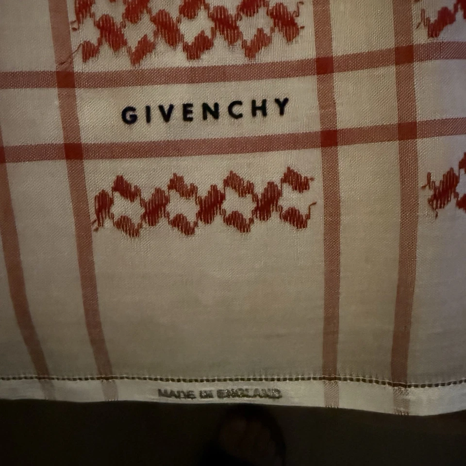 Bufanda árabe Shemagh formal de lujo Givenchy NUEVA EN CAJA 55” ROJA/BLANCA Bufanda Keffiyeh Foto 4 de 4
