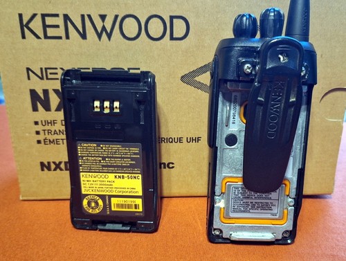 Kenwood Nexedge NX-300 K2 UHF DIGITAL / Analog - FULL KEYBOARD - Zdjęcie 8 z 8