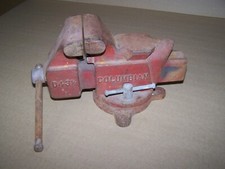 Columbian Bench Vise D43 1/2 Swivel Base 3-1/2" Jaws Anvil USA Made