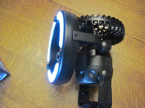 MalloMe batteriebetriebener Hängeventilator mit schwenkbarem LED-Licht für Camping - Bild 8 von 9