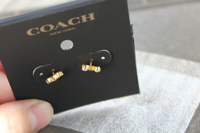 ★ COACH ★ 90715 Demi-Fine Horse And Carriage Stud Earrings ❤︎ COACH ❤︎ 90715 Demi-Fine Horse And Carriage Stud