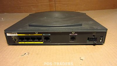 Cisco 828 4-Port Netzwerk Router Manageable NAT support IP-routing DES EXCL PSU