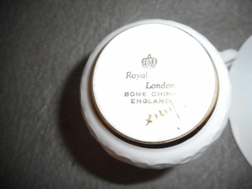 TAZA Y PLATILLO VINTAGE ROSA PATRÓN REAL LONDRES INGLATERRA N/R - Imagen 5 de 6