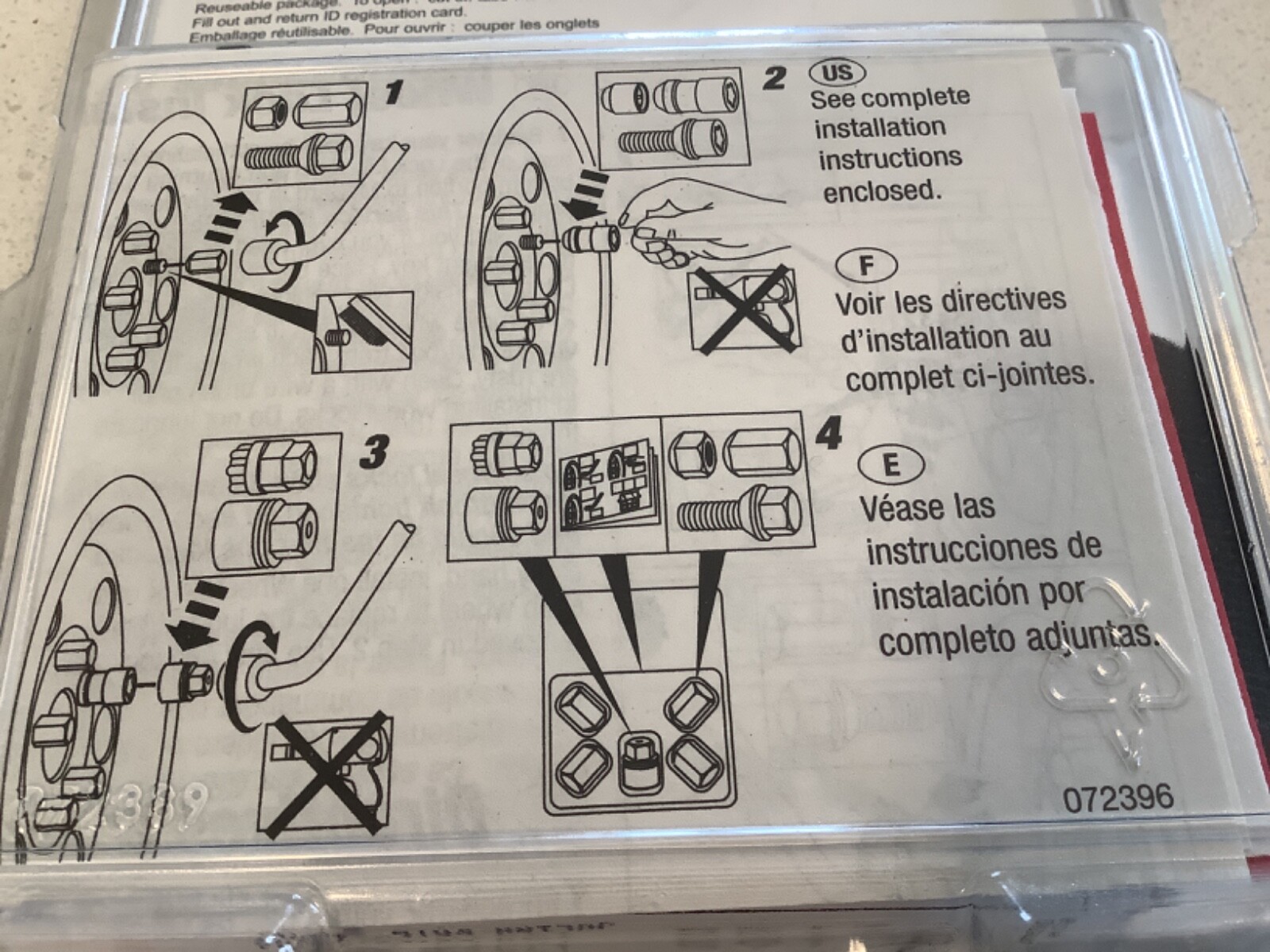 Genuine MITSUBISHI MZ312853 Wheel Locks OEM Lancer Mirage Outlander