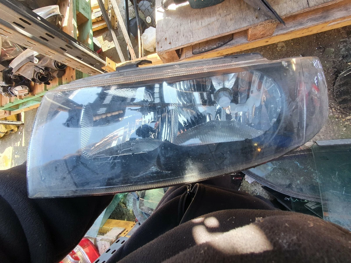 Seat Leon (1M) 1999 / 2005 Headlight Headlamp 67742691 67742731 