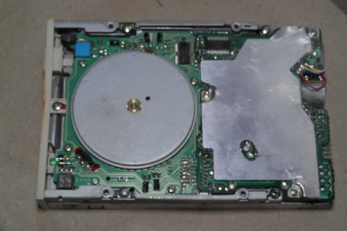 Mitsumi Newtronics D359T2 1.44MB FDD Floppy disc drive 3,5" Amiga compatible - Picture 5 of 6