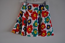 Floral Skirt size 5-6 Candy Girl Mini with built in Shorts cute for Summer