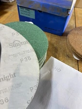 Sunmight Film 8 in. No Hole PSA Disc 36 (40) 40 (19) Grit Box