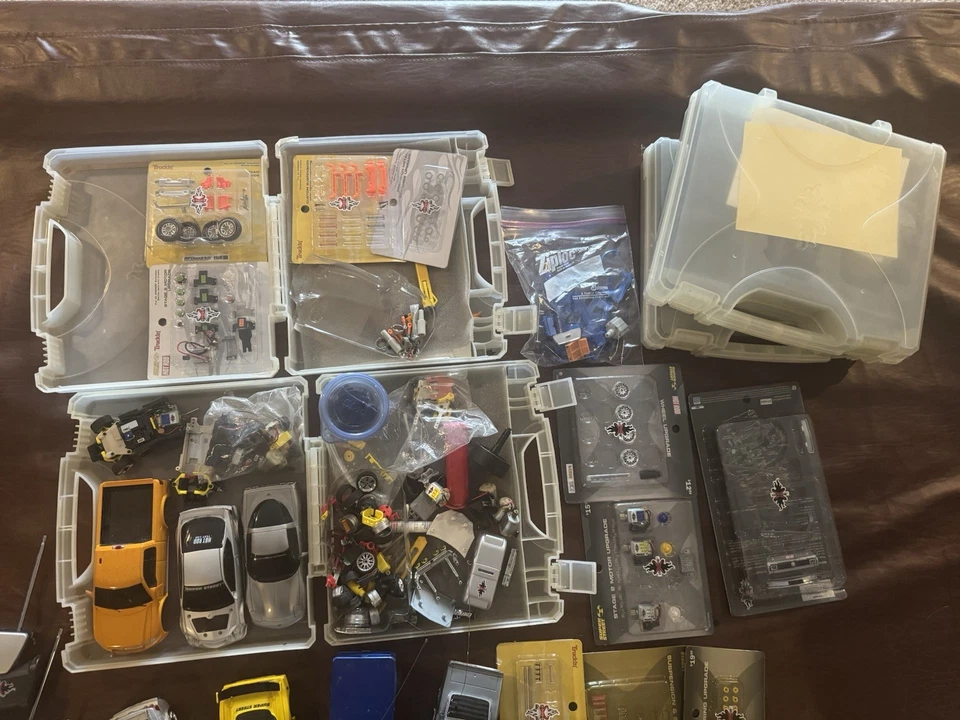 X Mods Coches Control Remoto (LOTE) 4 Coches Completos y Muchas Piezas Extra Incluidas Foto 4 de 4