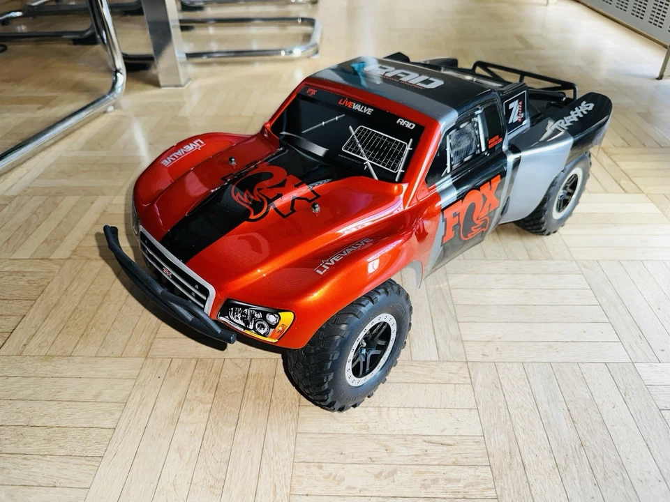 Traxxas Slash VXL 2 WD - Alles Neu - mit low Cravity Chassis- Komplett Paket - Bild 2 von 4