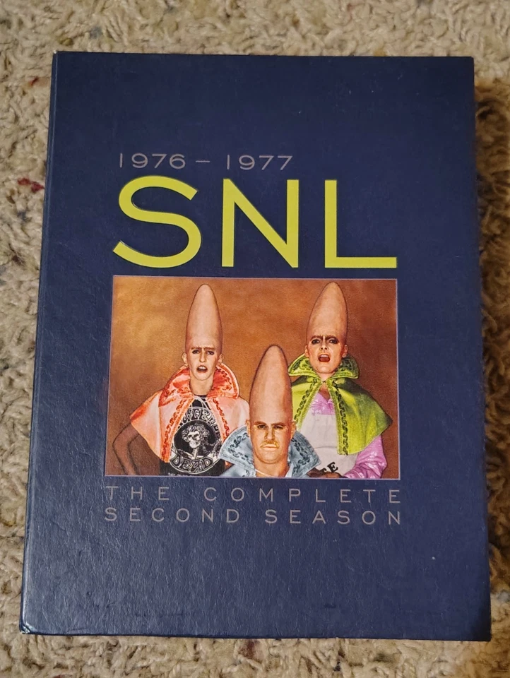 1977 Saturday Night Live. SNL 8 Disc Set Season 2 - SNL DVD Box Set Foto 3 de 4