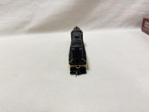 Broadway Limited - HO - PRR - Alco RSD-15 Diesel #8616 Sound/DC/DCC - Train 2432 - Picture 7 of 18