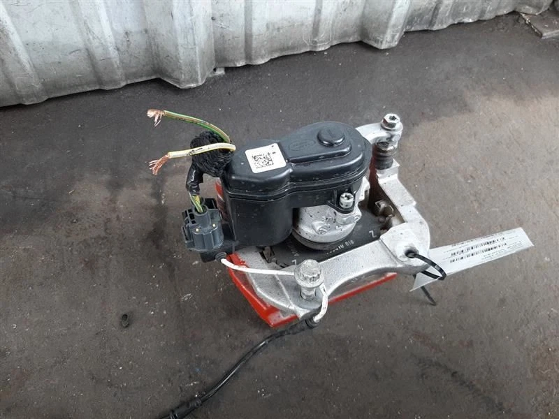 Pinza trasera derecha pasajero para Range Rover Sport LR102243 18-19 Foto 3 de 4