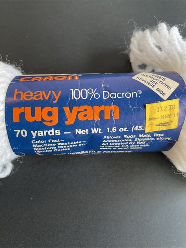 Huge Lot Vintage Caron Rug Yarn Dacron Heavy Orange White Green Yellow - Picture 10 of 11