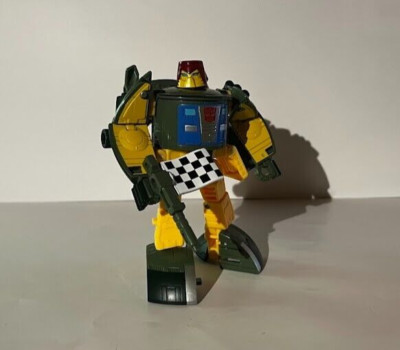 Hasbro Transformers Speedia 500 Cosmos 5.5 in Action Figure - F5759