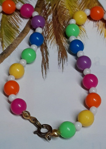 Rainbow Single Strand Colorful Plastic Bead Statement Necklace - Picture 6 of 13