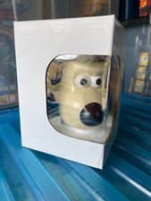 PG Tips - Heat Colour Change Gromit Mug AND Monkey Toy