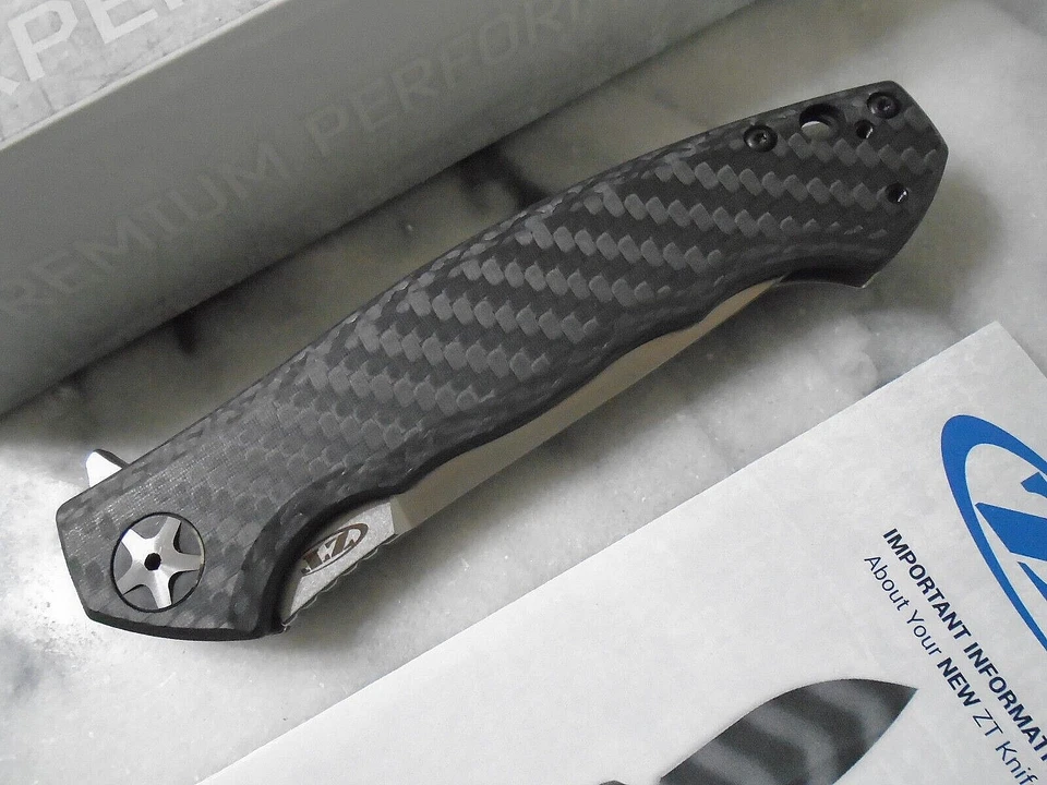 Карманный нож Zero Tolerance большой Sinkevich KVT 0452CF титан углеродное волокно США - Изображение 3 из 4