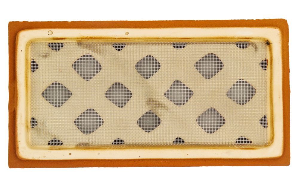 Grille d'aération rectangulaire en terre cuite rouge 13x24 cm pour ventilation naturelle