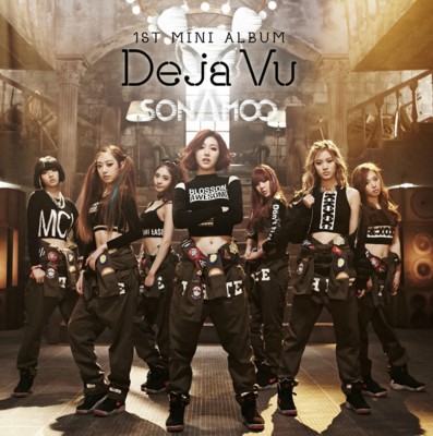 ★非売品★サインCD◆SONAMOO　ソナム◆1thミニアルバム◆DejaVu SONAMOO [DEJA VU] 1st Mini Album CD+Photobook+1p Photocard+1p