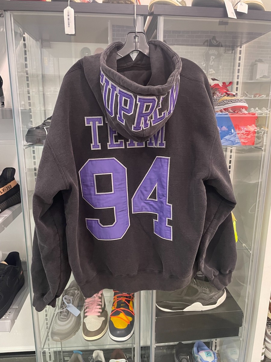 【Supreme】Team 94 Hooded Sweatshirt★Black★25SS★ BRAND NEW Supreme Team 94 Hooded Sweatshirt Black SIZE S