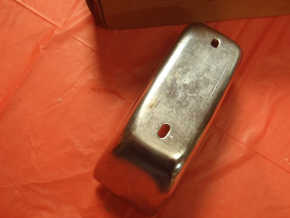 Nuevo de Lote Antiguo Dodge Polar Delantero LH 1973 Cromo Protector Parachoques Fabricante Original Nuevo Mopar 73 3686321 Foto 4 de 4