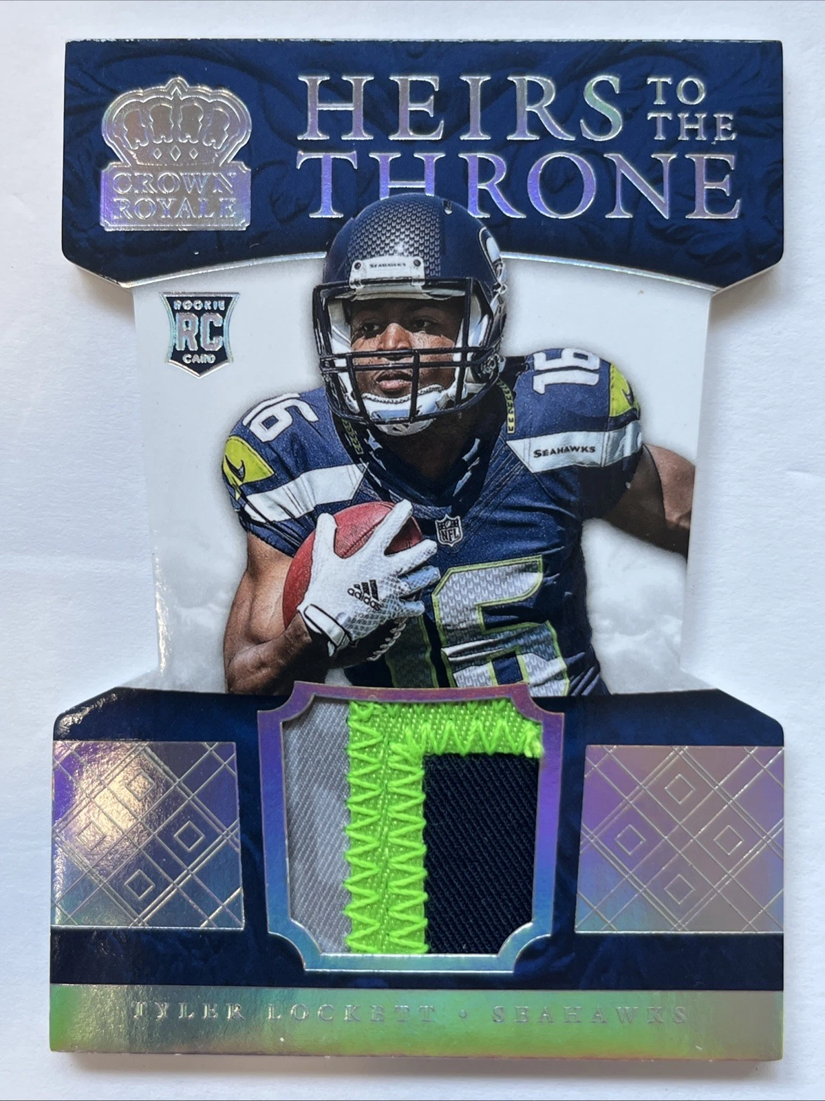 Tyler Lockett Panini Crown Royale Heirs to the Throne Die-Cut Relics #TL Base