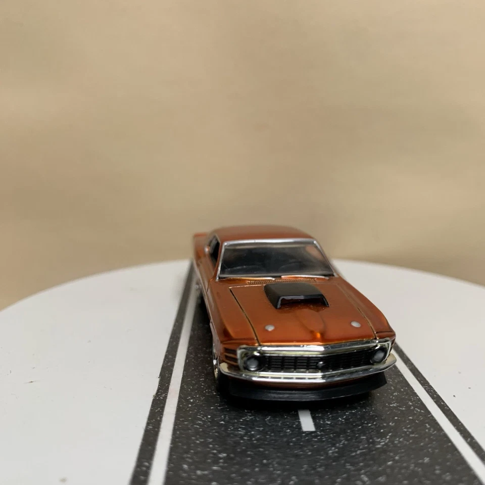 M2 Machines Auto-Drivers 1970 Ford Mustang Boss 429 Fastback Orange 1:64 NM - Image 4 of 4