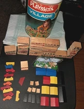 Vtg Playskool Village Wood Block Town 97 Pieces w/Play Mat #310 1973 Complete 