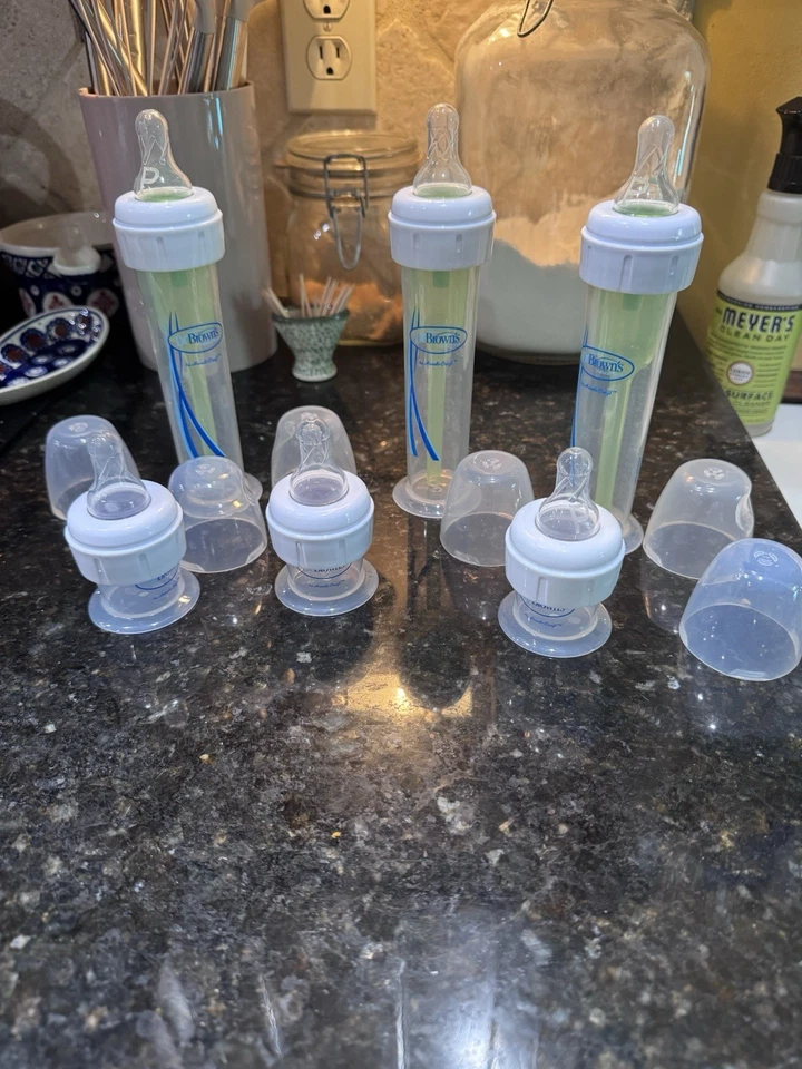 Lote de biberón Dr. Brown’s & MAM, con calentador y bolsas desinfectantes reutilizables sin usar Foto 2 de 4