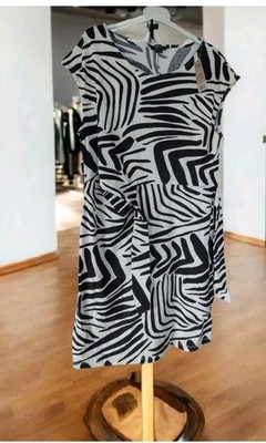Esmara Kleid schwarz-weiß Zebra-Print 44/46