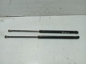 1J6827550 STOSSDÄMPFER FÜR KOFFERRAUM / TÜR HECKKLAPPENDÄMPFER / 2259993 FÜR VOL