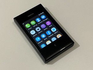 Rare Nokia Asha 501 – RM-920 PROTOTYPE F3  Unit – Yellow on Black Color