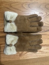 Ugg Women's Classic Bow Shorty Winter Fur Lined Gloves