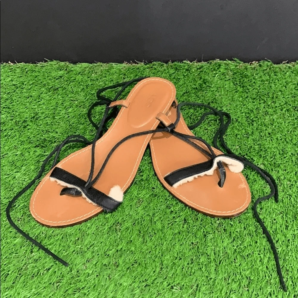 Sandali stringati gladiatore nero UGG zeppa