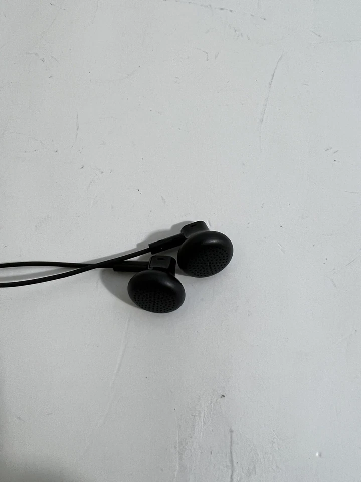 Nokia WH-102 Black In-Ear Only Headsets - Image 3 of 4