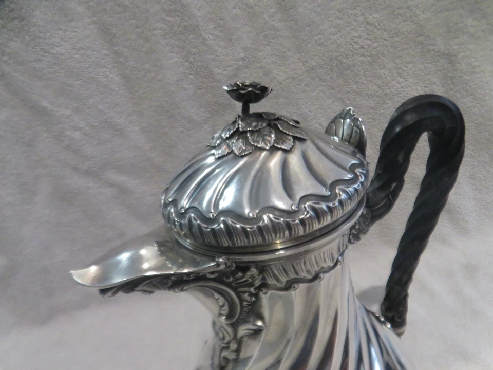 Magnificent late 19th c French 950 silver large coffee pot rococo st Cardeilhac - Image 4 of 4