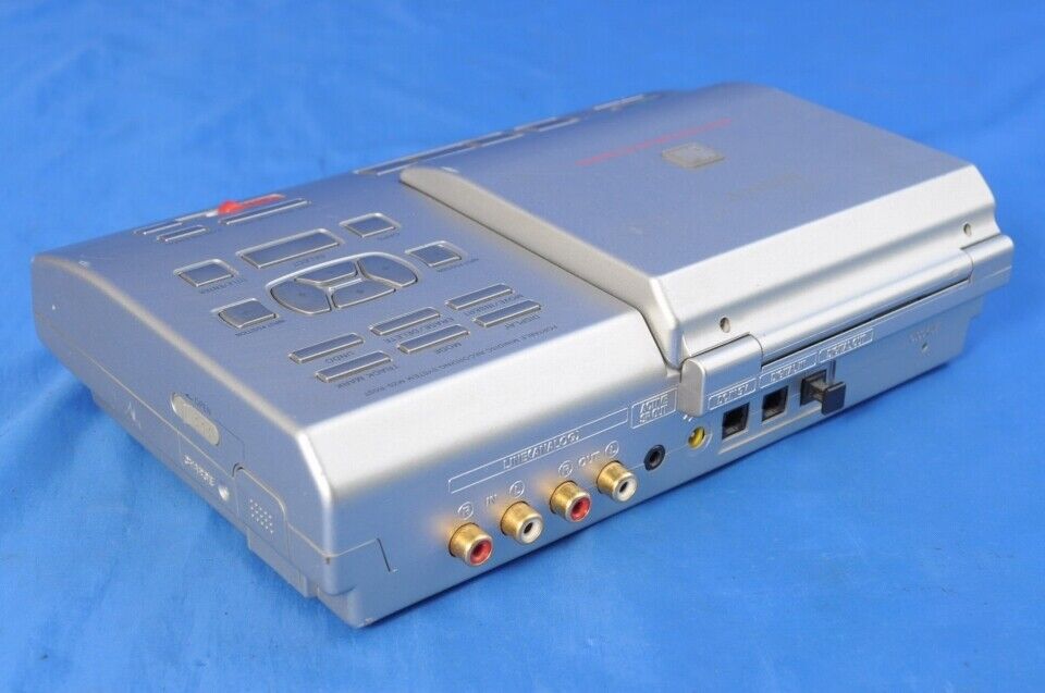 Sony MZS-R5ST Portable Mini Disc Recorder Player MD Silver Sony MZS-R5ST Portable Mini Disc Recorder Player MD Silver